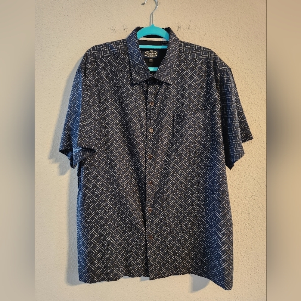 Nat Nast Men’s Silk Blend Geometric Print Short sleeve button up size XL